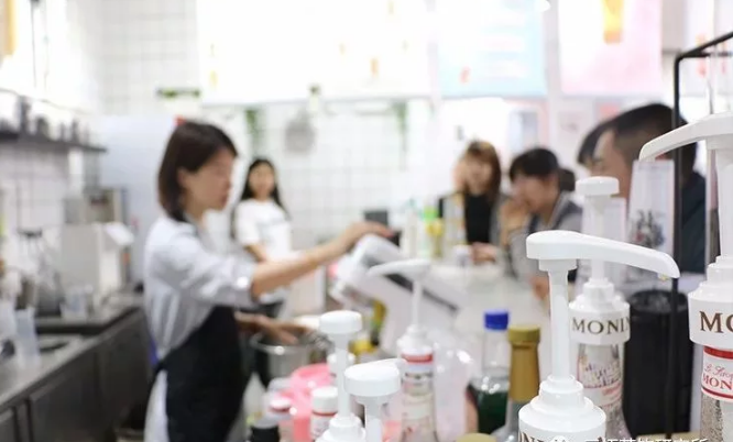 广州金达咖啡饮品城-饮品培训开班了